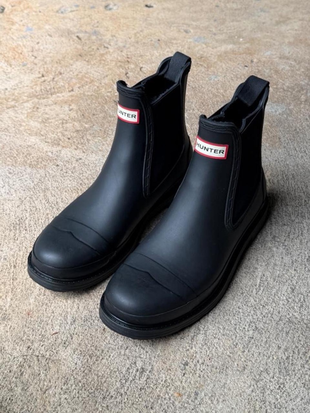 Hunter Men’s Black Chelsea Rain Boots